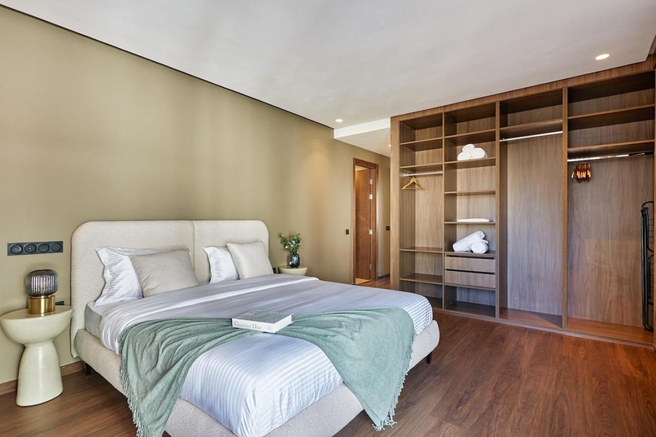 Your Home Away From Home 2 Bed Flat With Parking 卡萨布兰卡 外观 照片